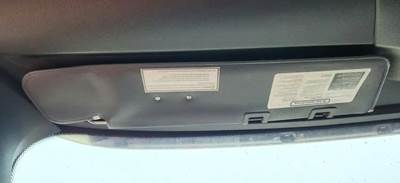 Freightliner Cascadia 116 Sun Visor