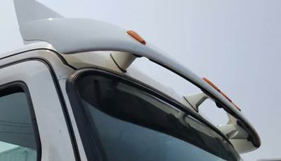 Freightliner Cascadia 116 Sun Visor