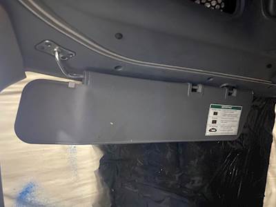Freightliner Cascadia 125 Sun Visor
