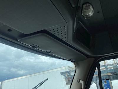 Freightliner Cascadia 125 Sun Visor