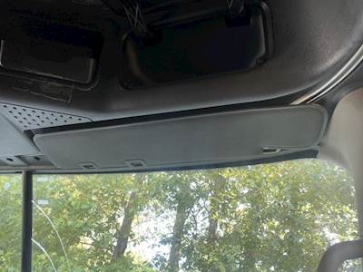 Freightliner Cascadia 125 Sun Visor