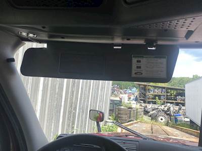 Freightliner Cascadia 125 Sun Visor