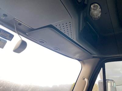 Freightliner Cascadia 125 Sun Visor