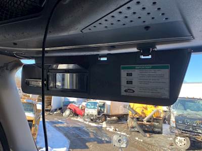 Freightliner Cascadia 125 Sun Visor