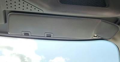 Freightliner Cascadia 125 Sun Visor