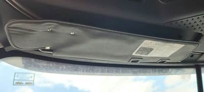 Freightliner Cascadia 125 Sun Visor