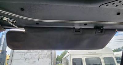 Freightliner Cascadia 125 Sun Visor