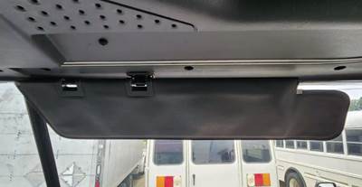 Freightliner Cascadia 125 Sun Visor