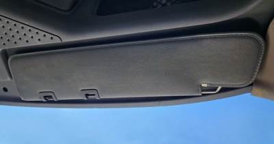 Freightliner Cascadia 125 Sun Visor