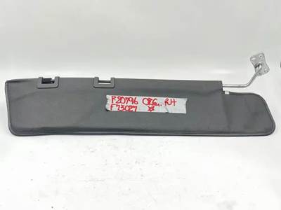Freightliner Cascadia 125 Sun Visor