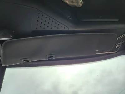 Freightliner Cascadia 125 Sun Visor