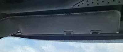 Freightliner Cascadia 125 Sun Visor