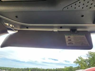 Freightliner Cascadia 125 Sun Visor