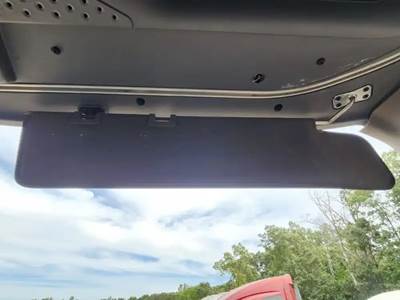 Freightliner Cascadia 125 Sun Visor
