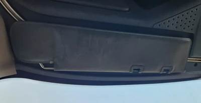 Freightliner Cascadia 125 Sun Visor