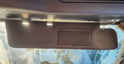 Freightliner Cascadia 125 Sun Visor