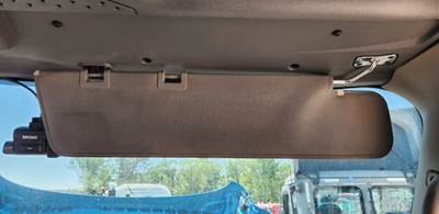 Freightliner Cascadia 125 Sun Visor