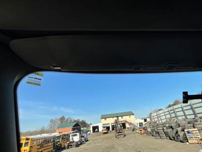 Freightliner Cascadia 126 Sun Visor