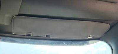 Freightliner Cascadia 126 Sun Visor