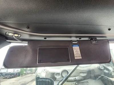 Freightliner Cascadia 126 Sun Visor