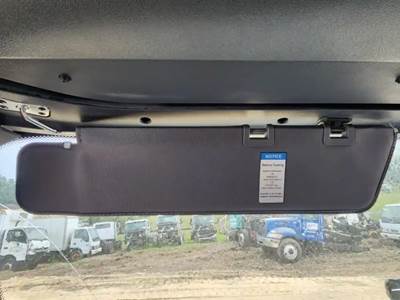 Freightliner Cascadia 126 Sun Visor