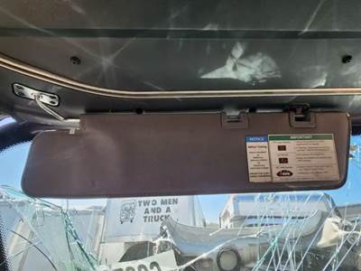 Freightliner Cascadia 126 Sun Visor