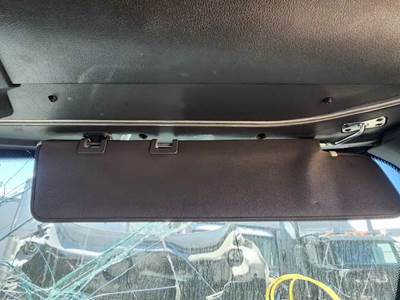 Freightliner Cascadia 126 Sun Visor
