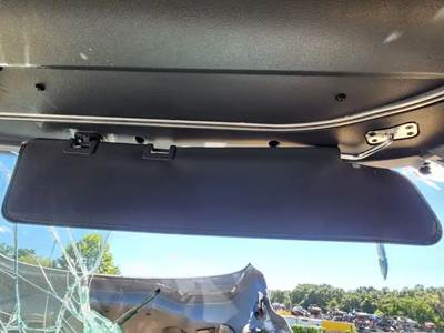 Freightliner Cascadia 126 Sun Visor