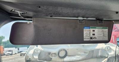 Freightliner Cascadia 126 Sun Visor