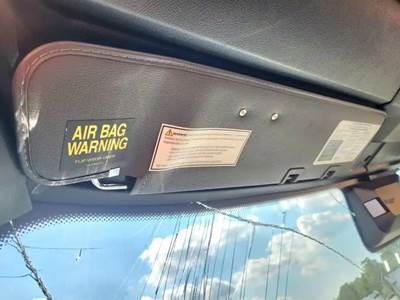 Freightliner Cascadia 126 Sun Visor