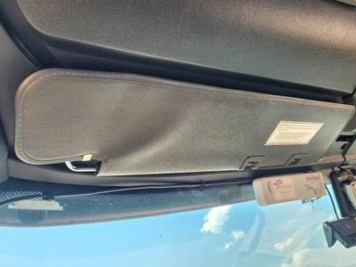 Freightliner Cascadia 126 Sun Visor