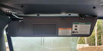 Freightliner Cascadia 126 Sun Visor