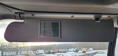 Freightliner Columbia 112 Sun Visor
