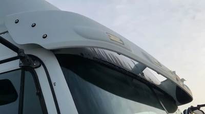 Freightliner Columbia 120 Sun Visor