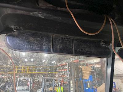 Freightliner FLD112 Sun Visor for a 1997 Freightliner FLD112SD