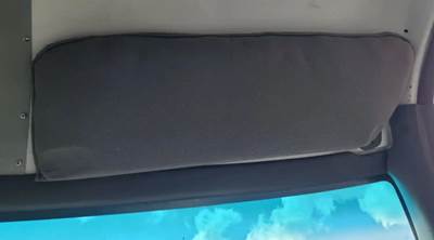 GMC C7500 Sun Visor