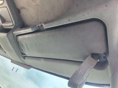 International 4200 Sun Visor