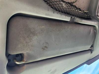 International 4200 Sun Visor