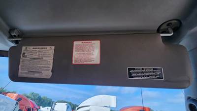 International 4400 Sun Visor