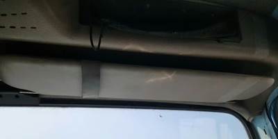 International 4900 Sun Visor