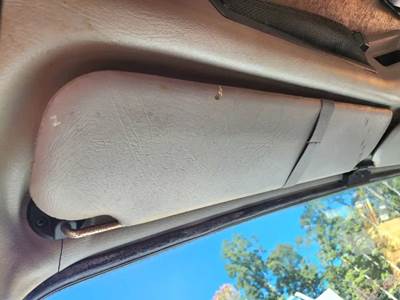 International 4900 Sun Visor