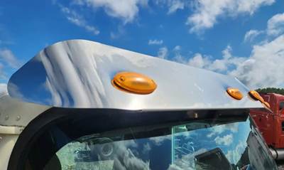 International 9900i Sun Visor