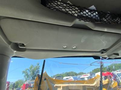 International DuraStar 4300 Sun Visor