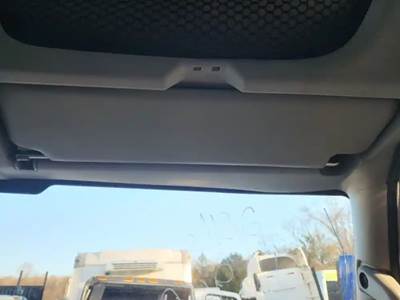 International DuraStar 4300 Sun Visor