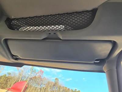 International RH613 Sun Visor