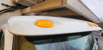 International RH613 Sun Visor