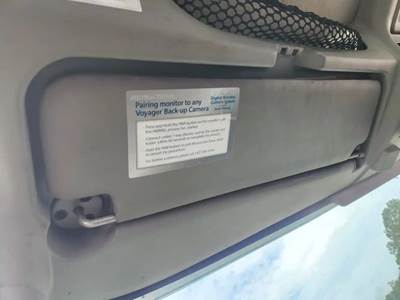 International TranStar 8600 Sun Visor