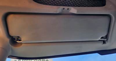 International WorkStar 7400 Sun Visor