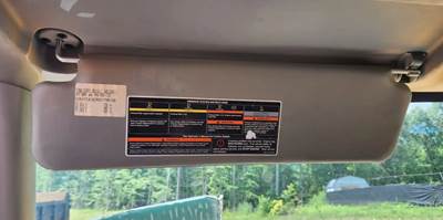 International WorkStar 7500 Sun Visor