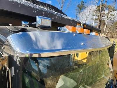 Kenworth T370 Sun Visor